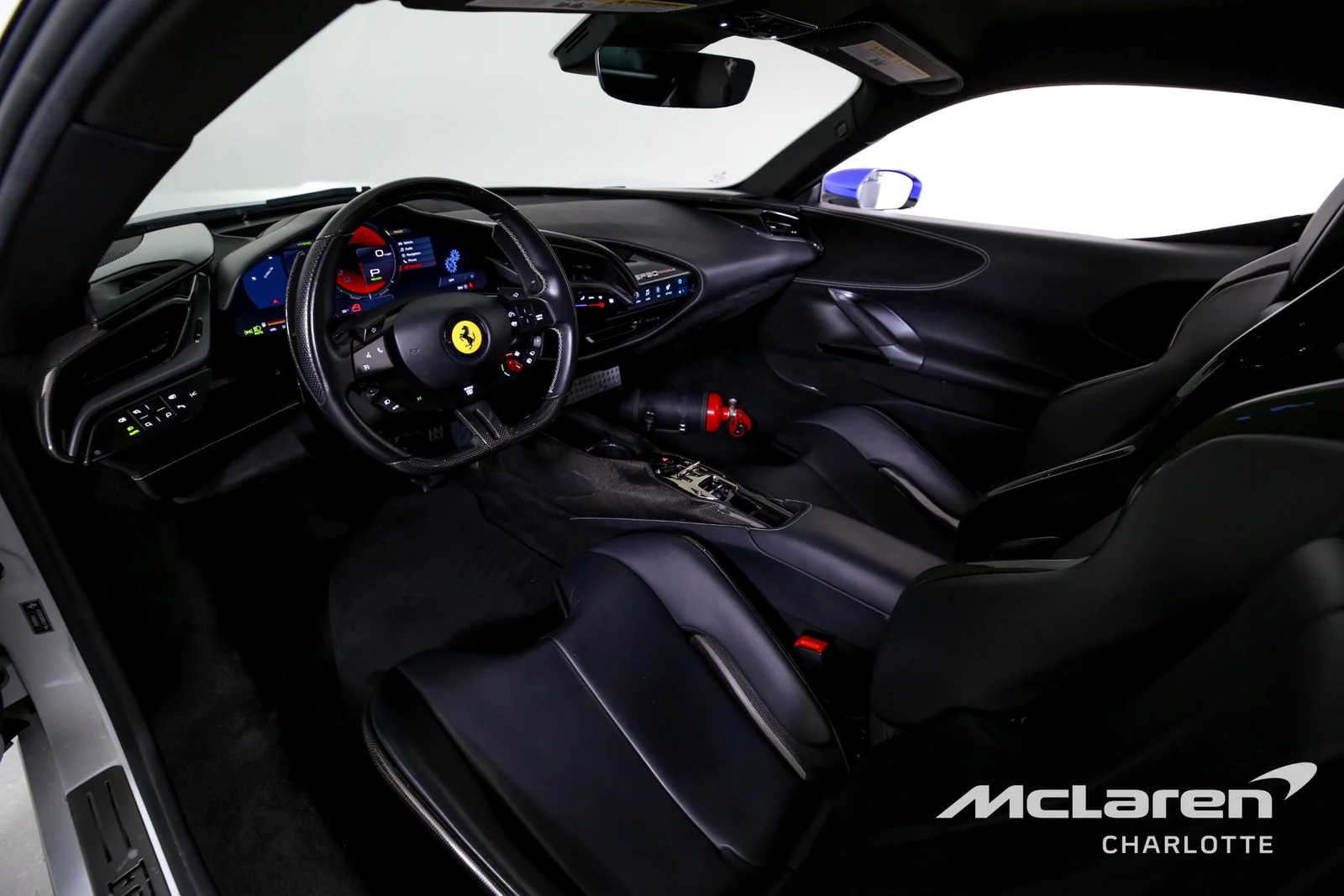 2022 Ferrari SF90 Stradale, 10/29