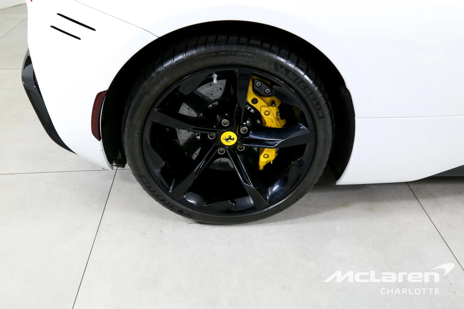 2022 Ferrari SF90 Stradale, 23/29