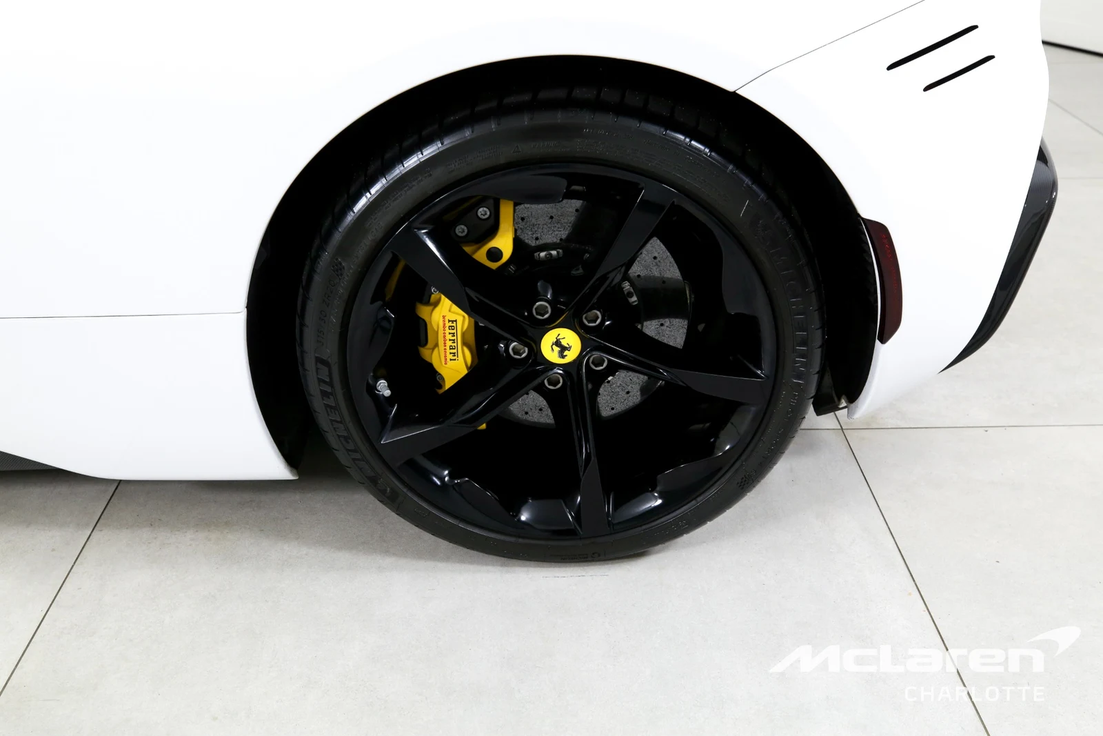 2022 Ferrari SF90 Stradale, 25/29
