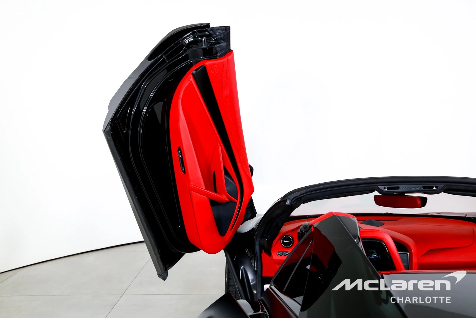2025 McLaren 750S Spider, 10/29