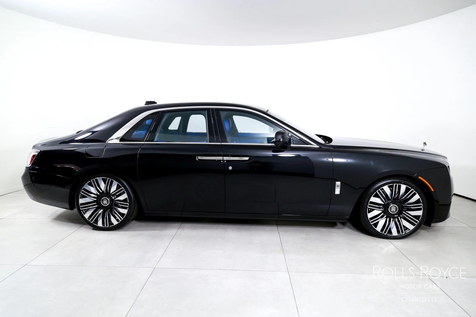 2027 Rolls-Royce Ghost Series II, 7/29