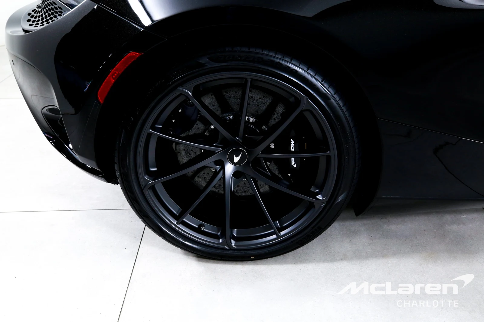 2027 McLaren 750S, 23/29