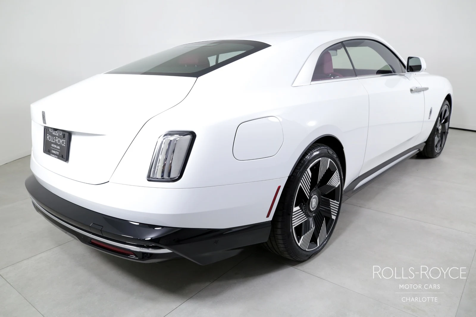 2024 Rolls-Royce Spectre, 2/29