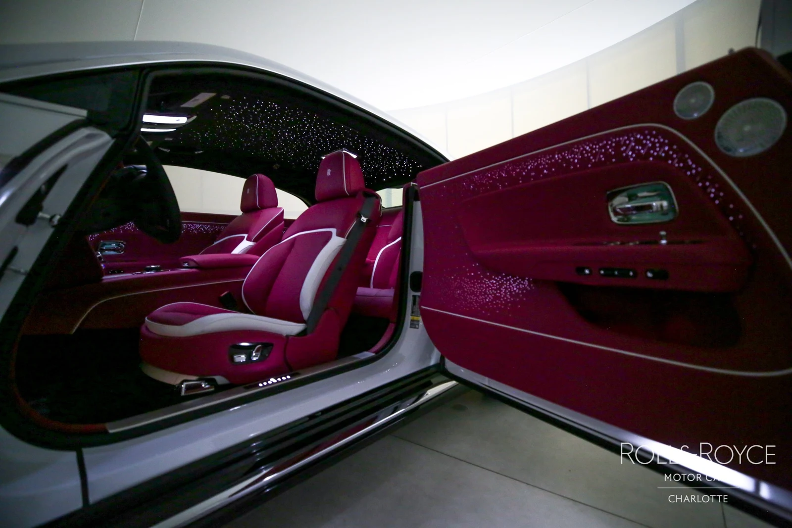 2024 Rolls-Royce Spectre, 23/29