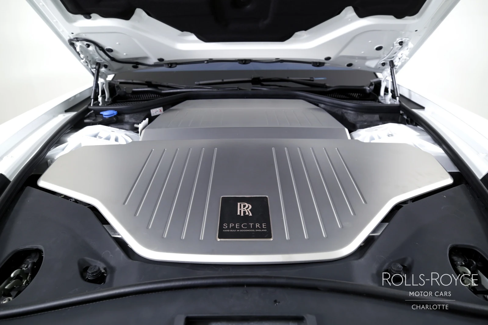 2024 Rolls-Royce Spectre, 24/29