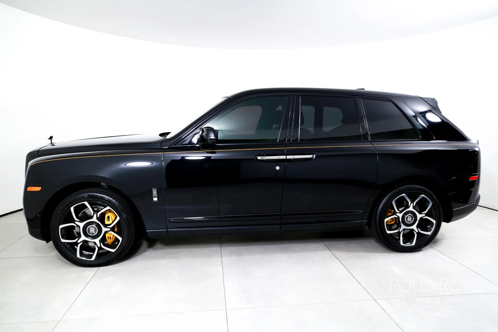 2024 Rolls-Royce Black Badge Cullinan, 2/29