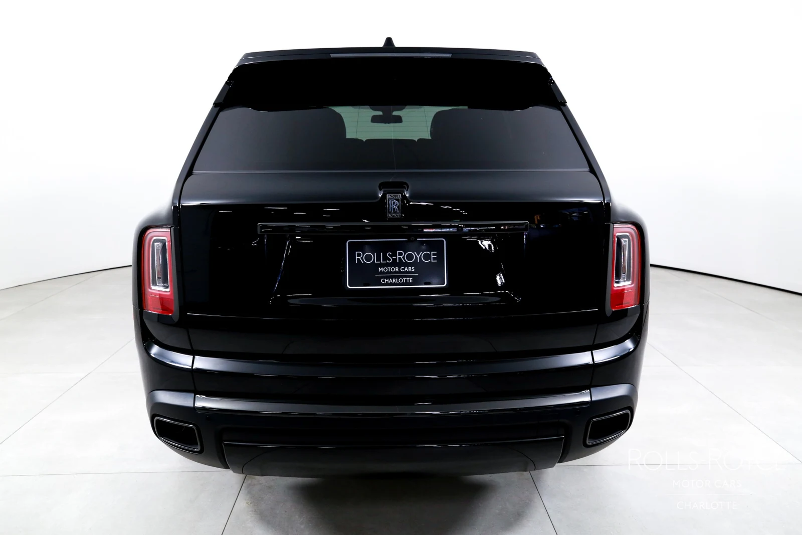 2024 Rolls-Royce Black Badge Cullinan, 5/29