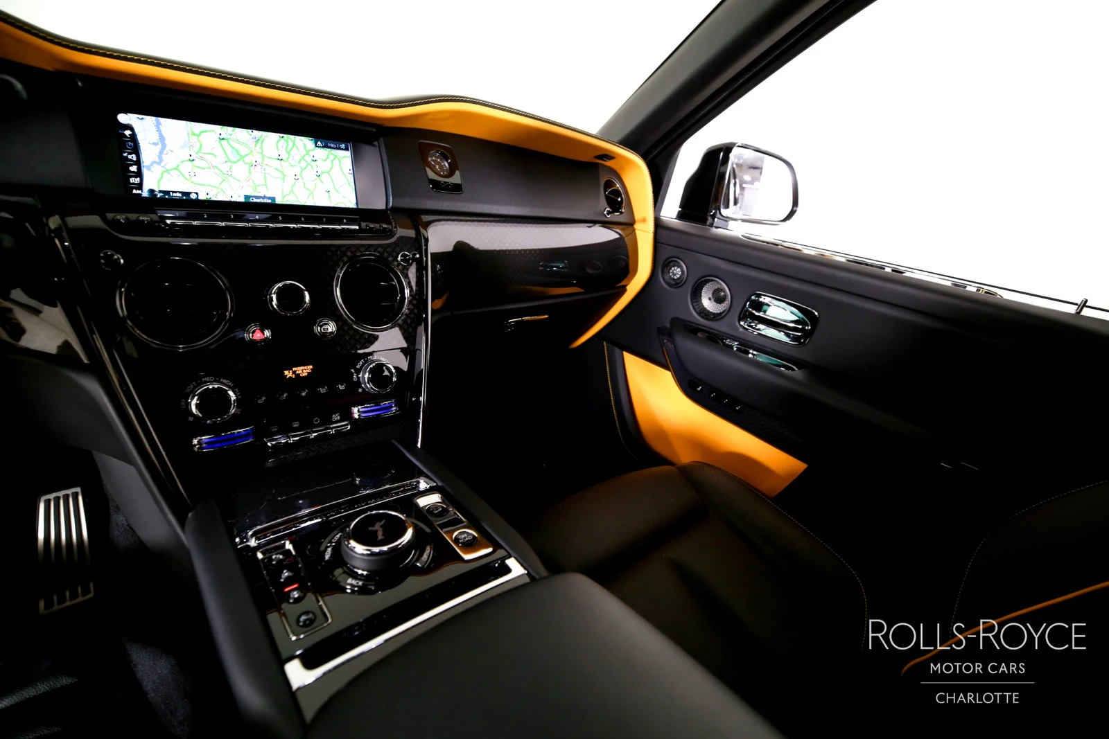 2024 Rolls-Royce Black Badge Cullinan, 9/29