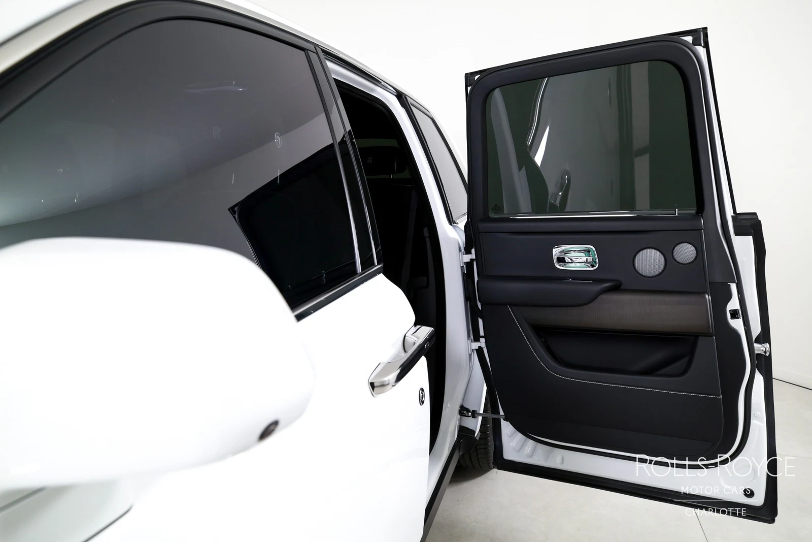 2024 Rolls-Royce Cullinan, 10/29