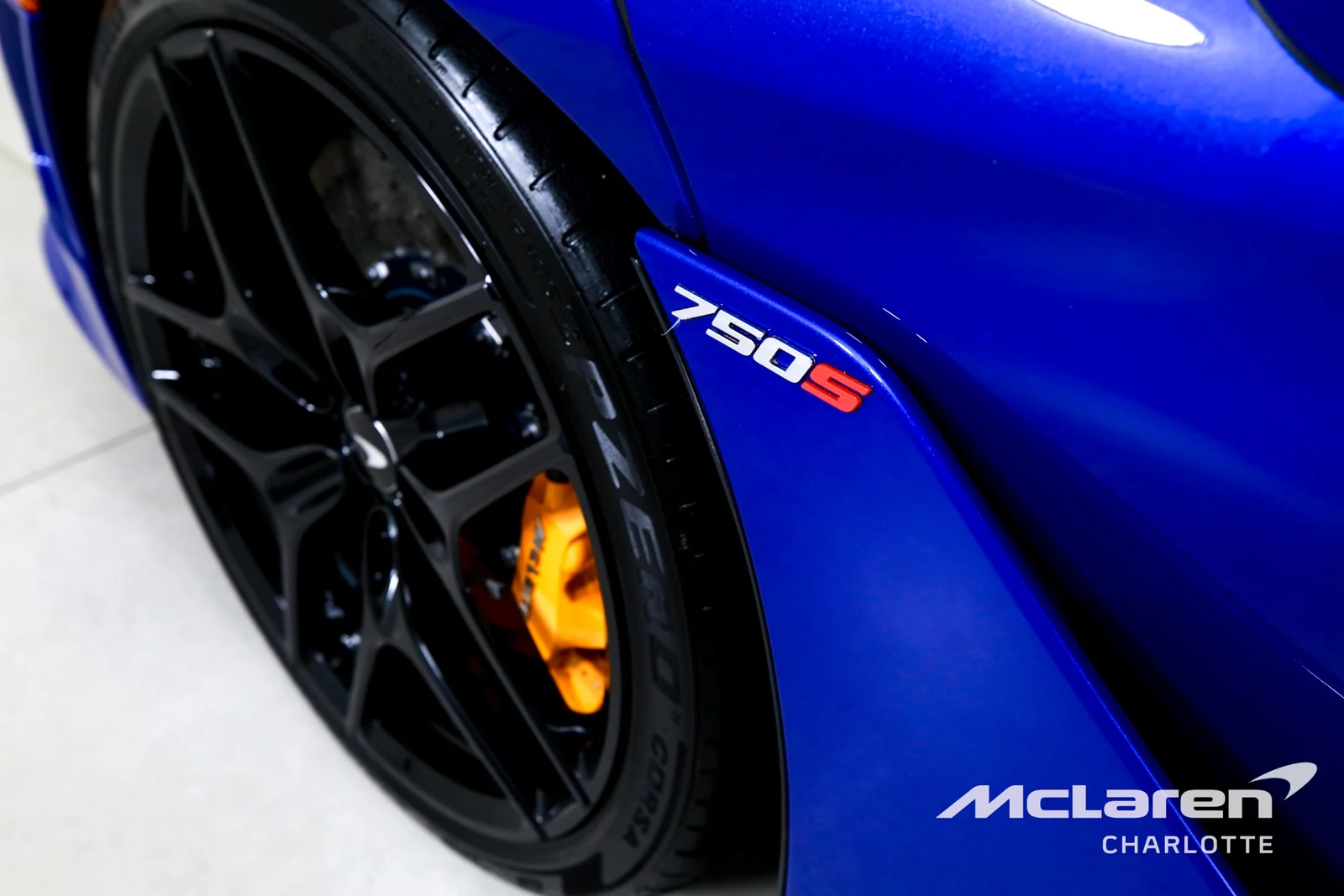 2025 McLaren 750S, 28/29