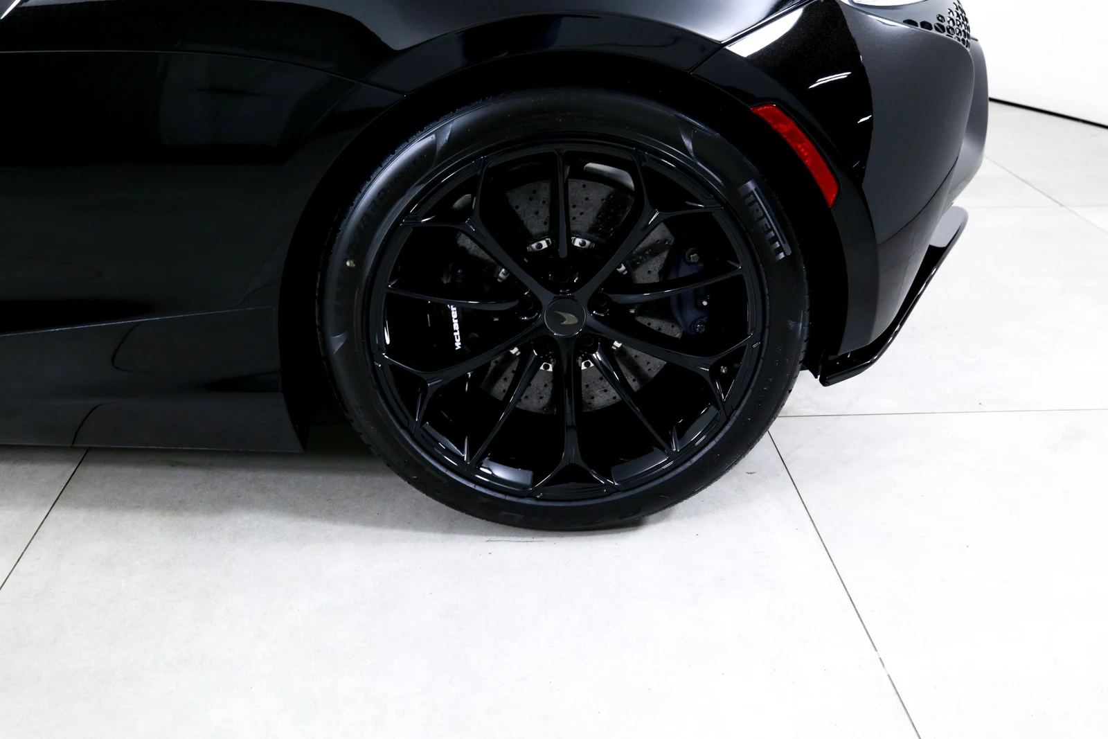 2026 McLaren Artura Spider, 26/29