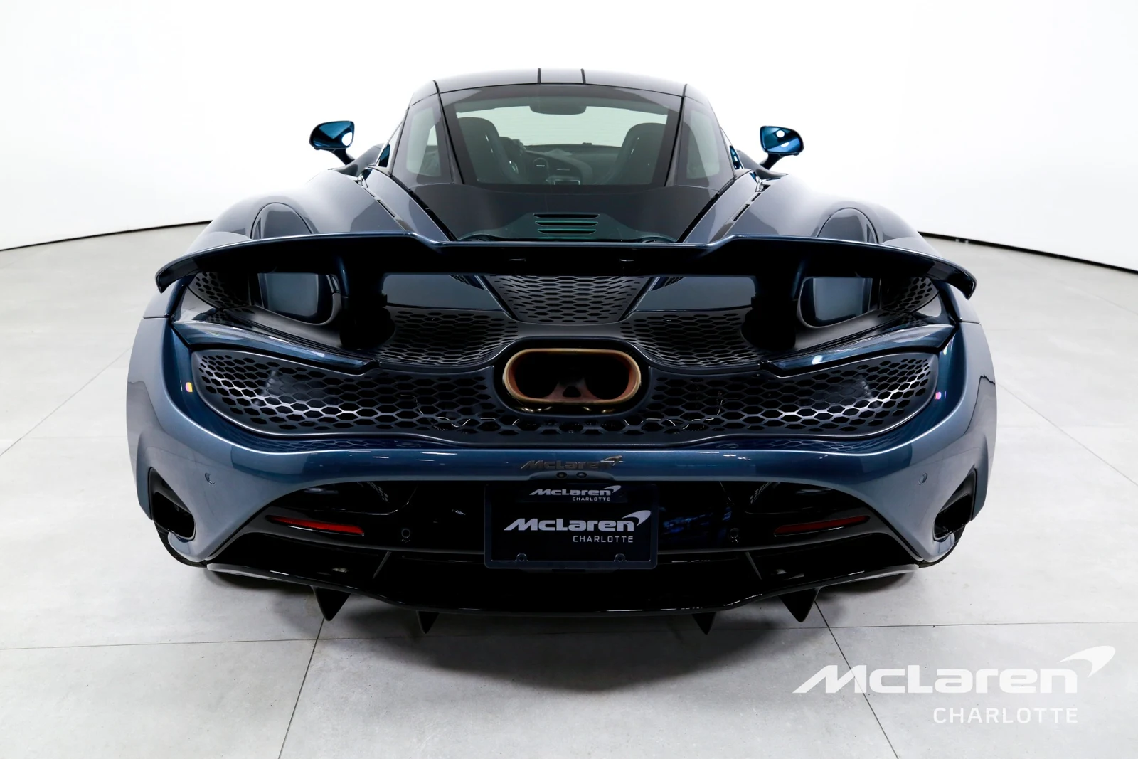 2025 McLaren 750S, 6/29