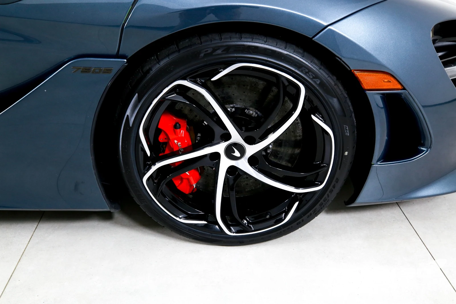 2025 McLaren 750S, 22/29