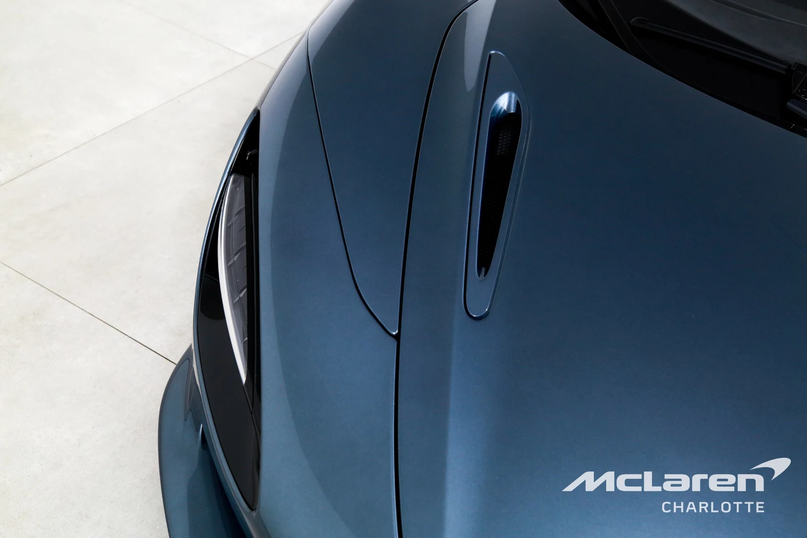 2025 McLaren 750S, 28/29
