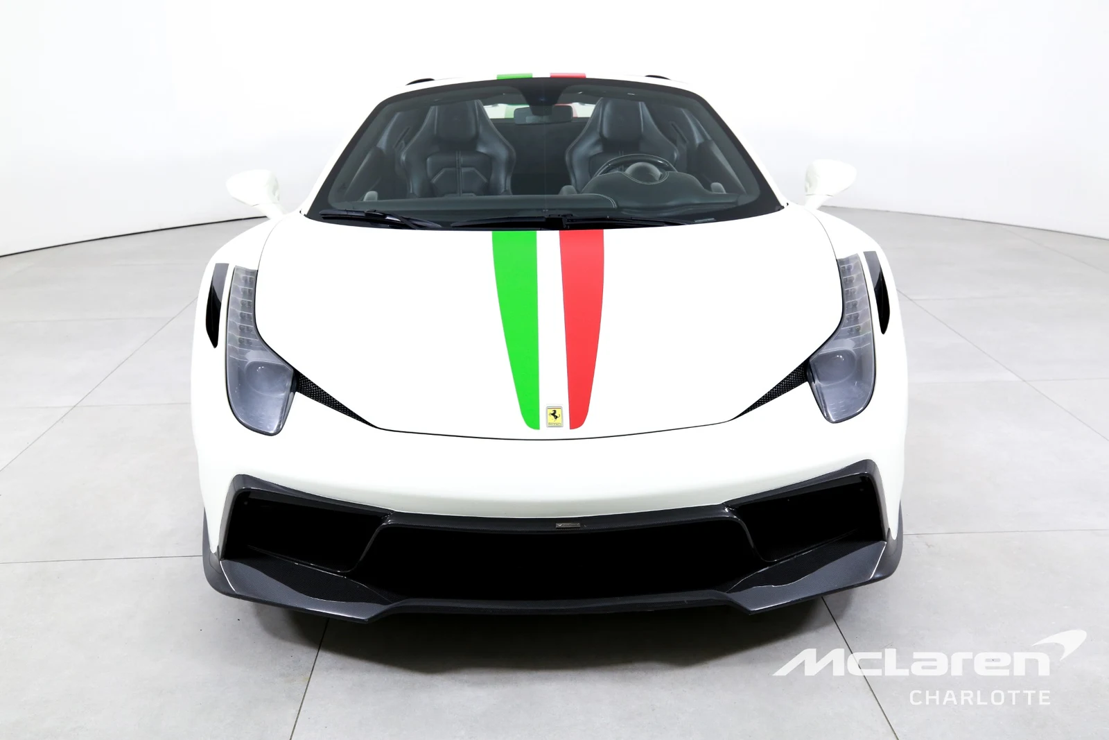 2014 Ferrari 458 Spider, 2/29