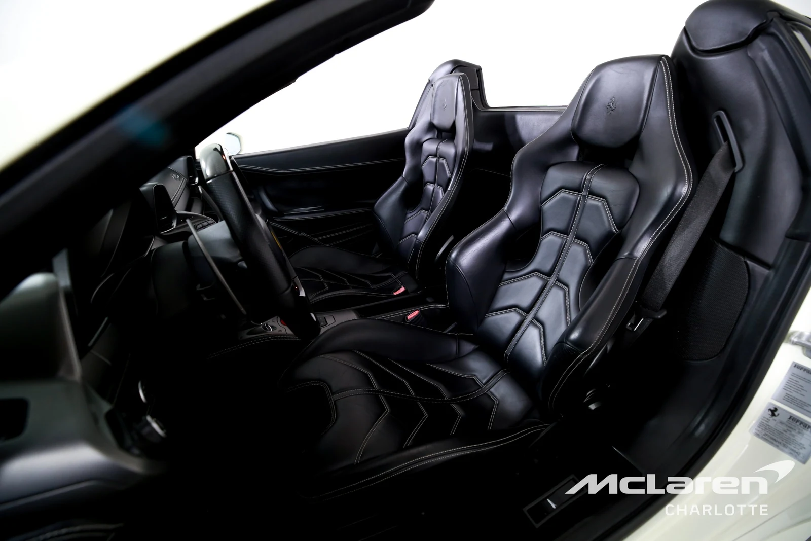 2014 Ferrari 458 Spider, 9/29