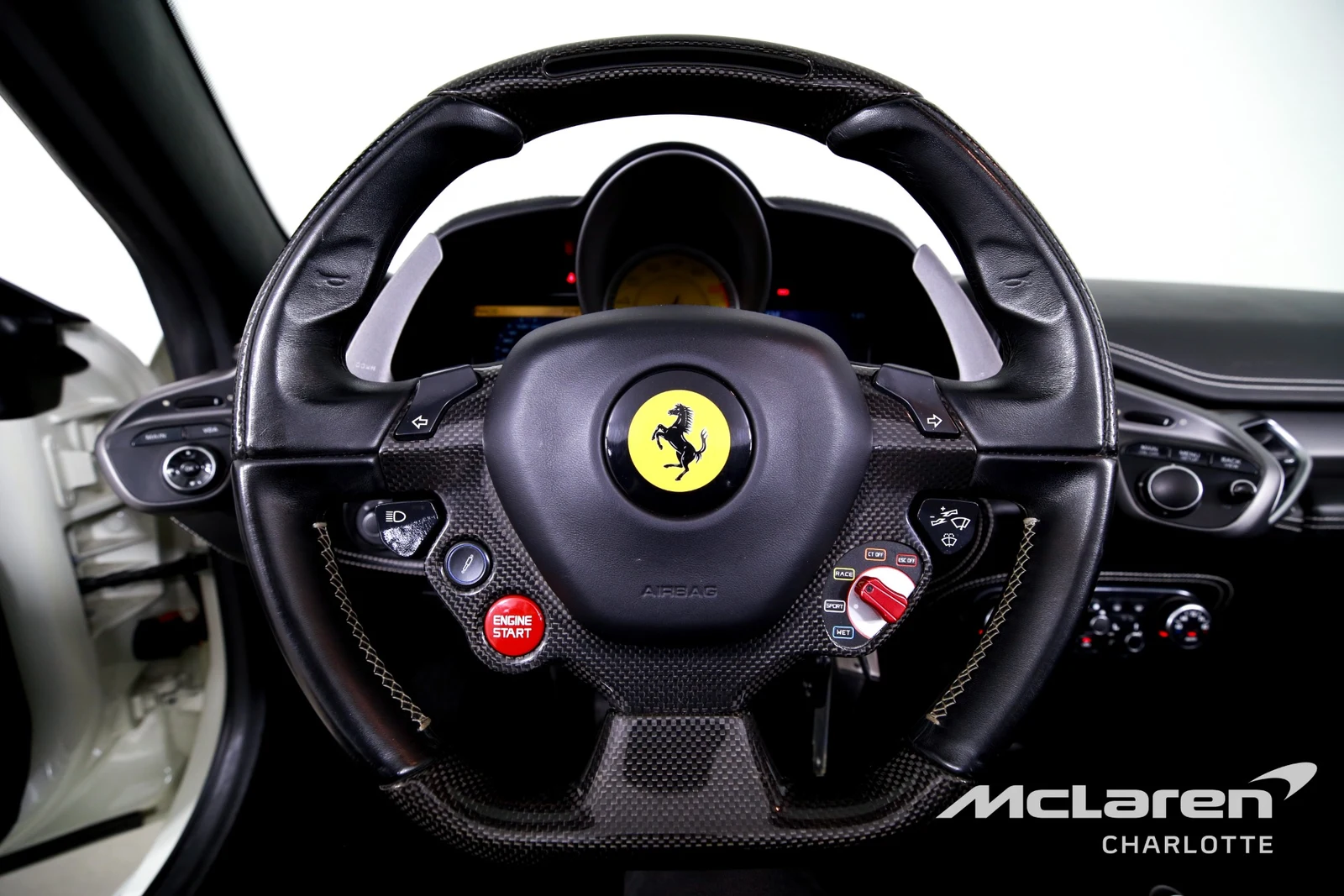 2014 Ferrari 458 Spider, 11/29