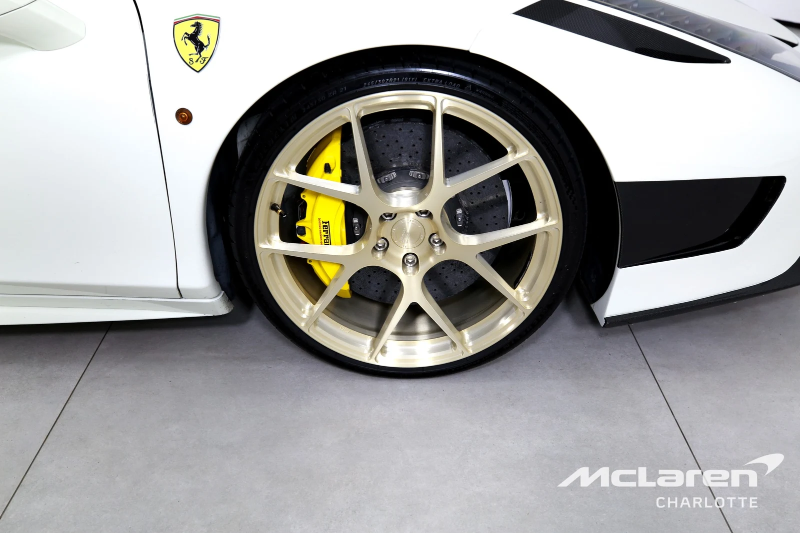 2014 Ferrari 458 Spider, 23/29