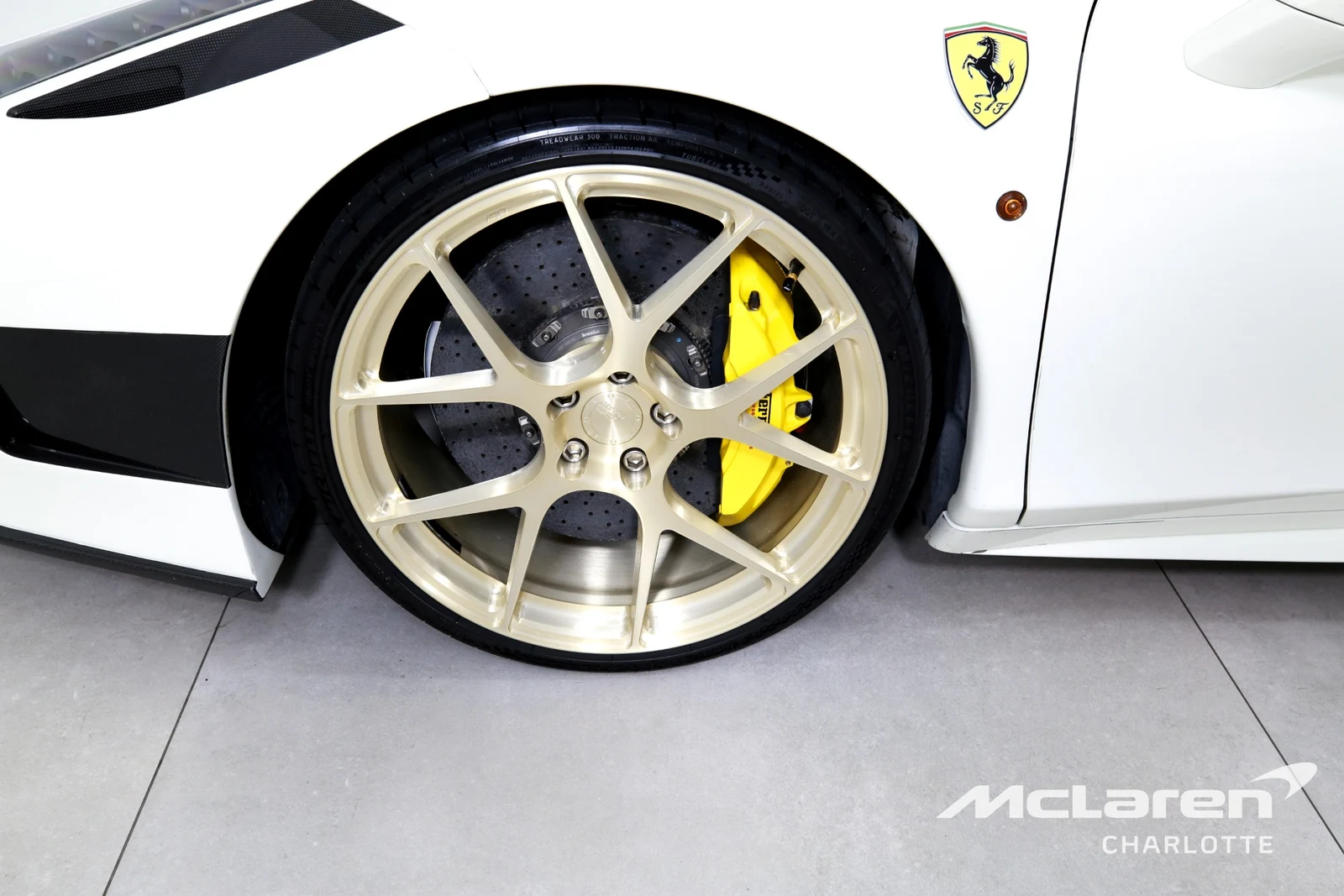 2014 Ferrari 458 Spider, 24/29