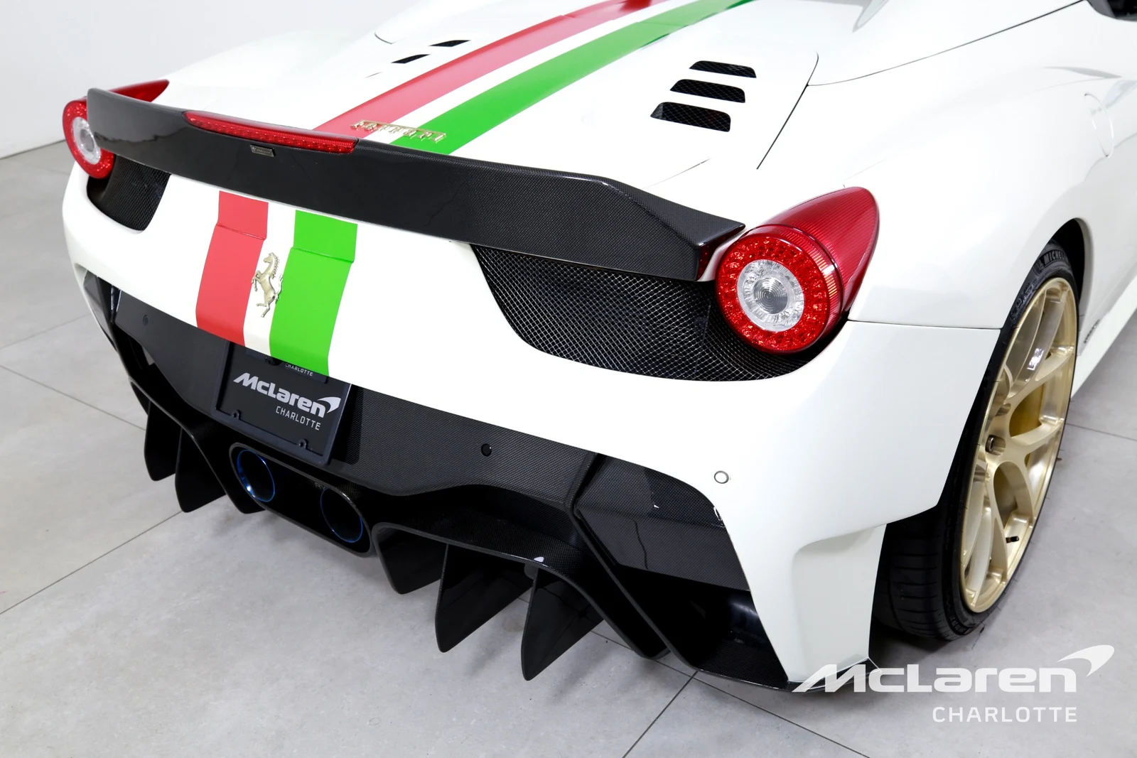 2014 Ferrari 458 Spider, 28/29