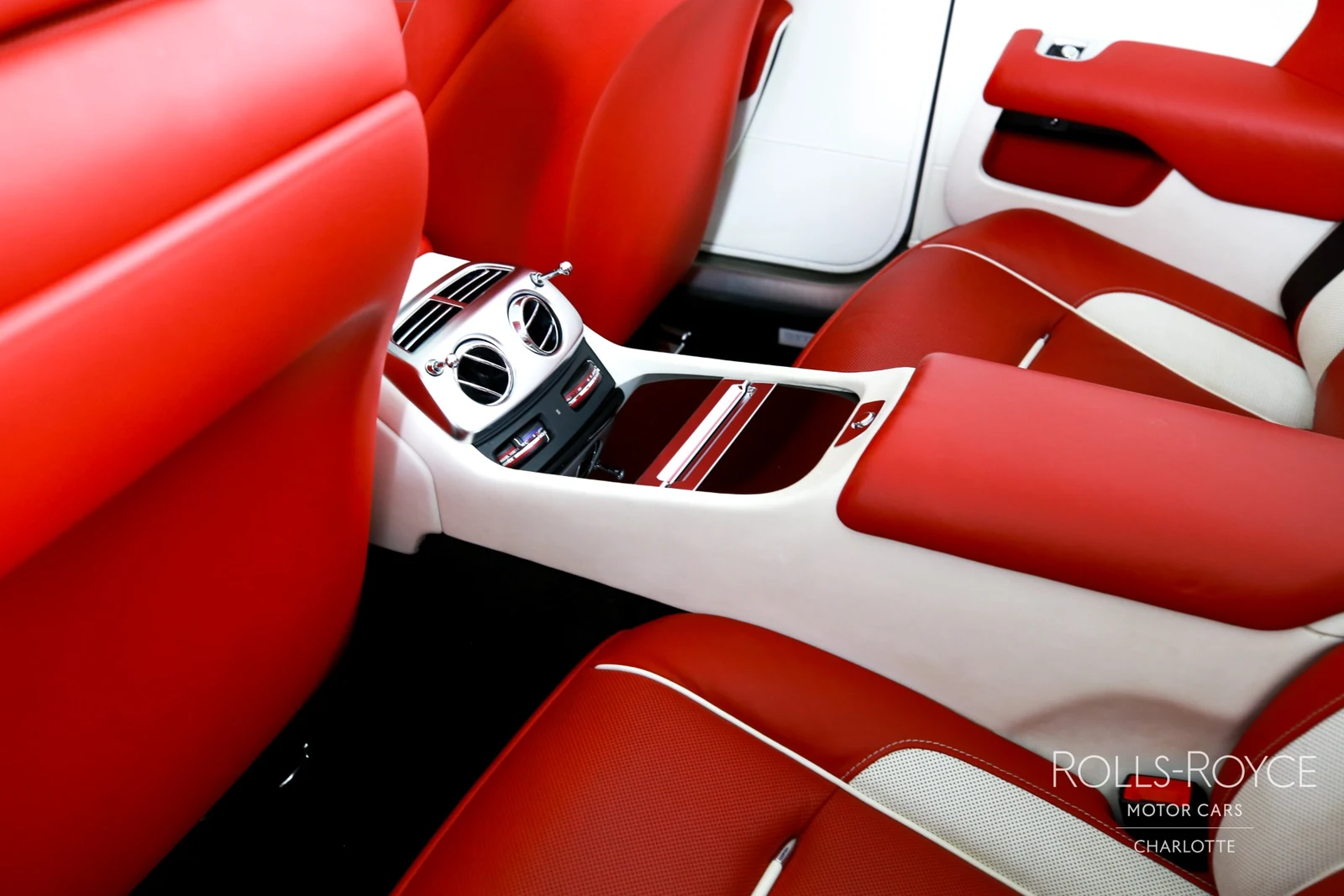 2020 Rolls-Royce Dawn, 15/29