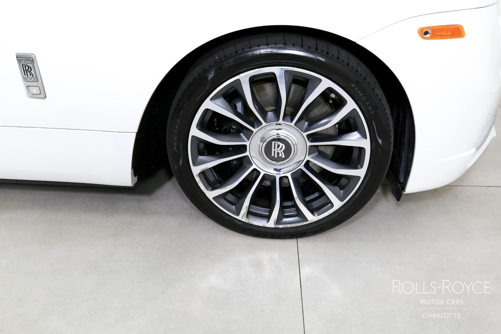 2020 Rolls-Royce Dawn, 25/29