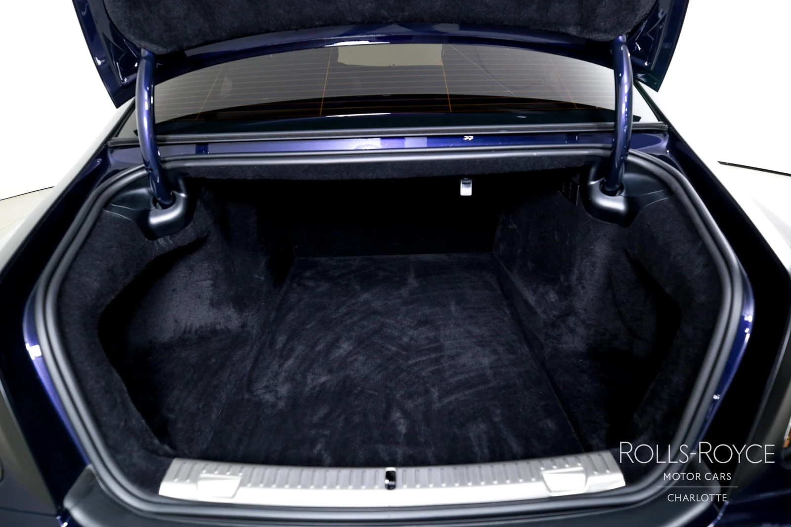 2024 Rolls-Royce Black Badge Ghost, 15/29