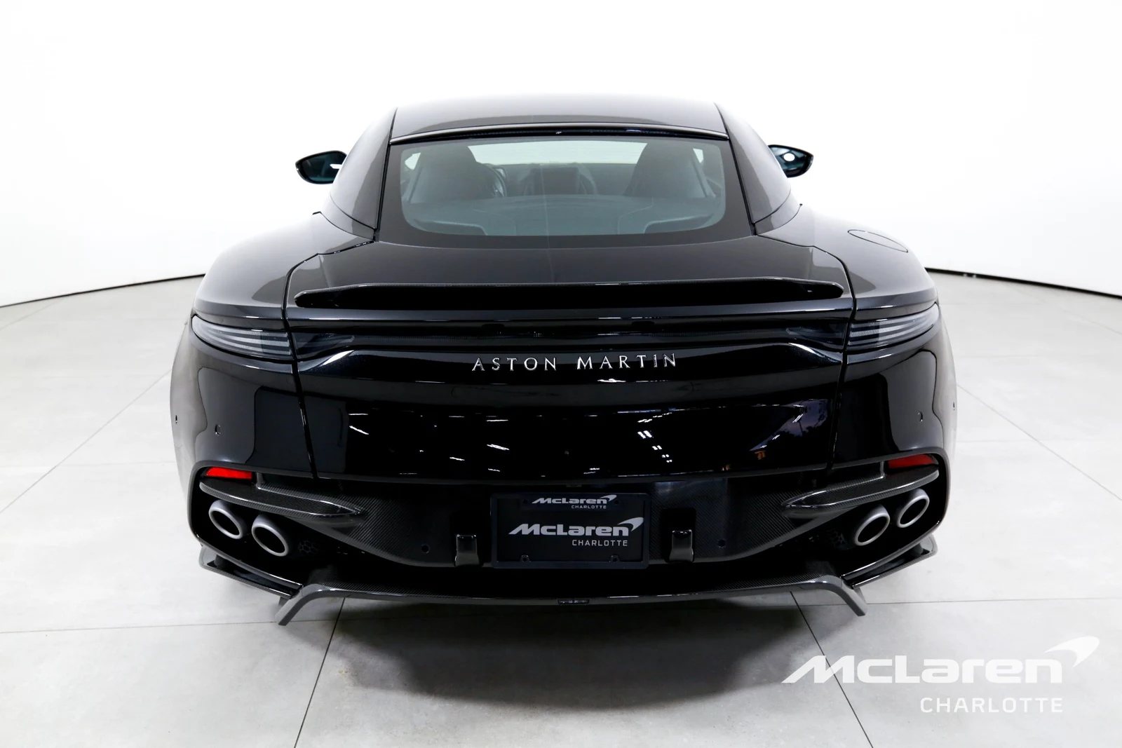 2023 Aston Martin DBS 770 Ultimate, 5/30