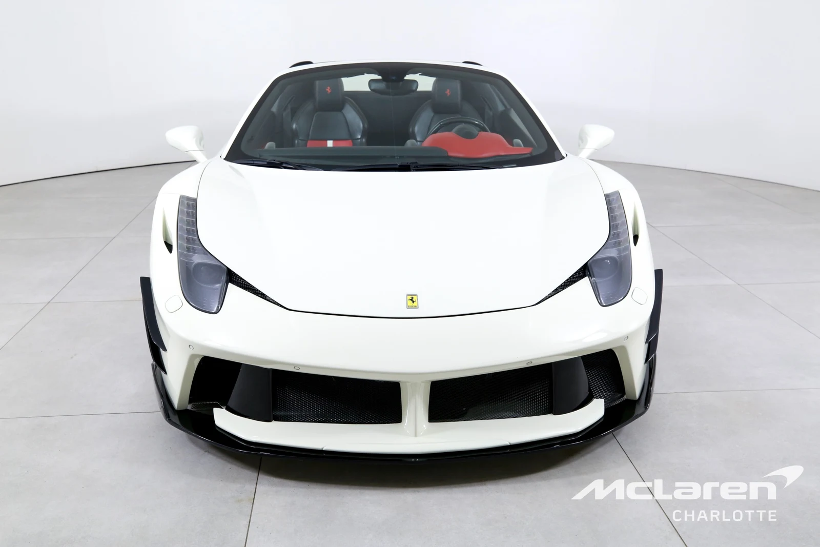 2014 Ferrari 458 Spider, 2/29