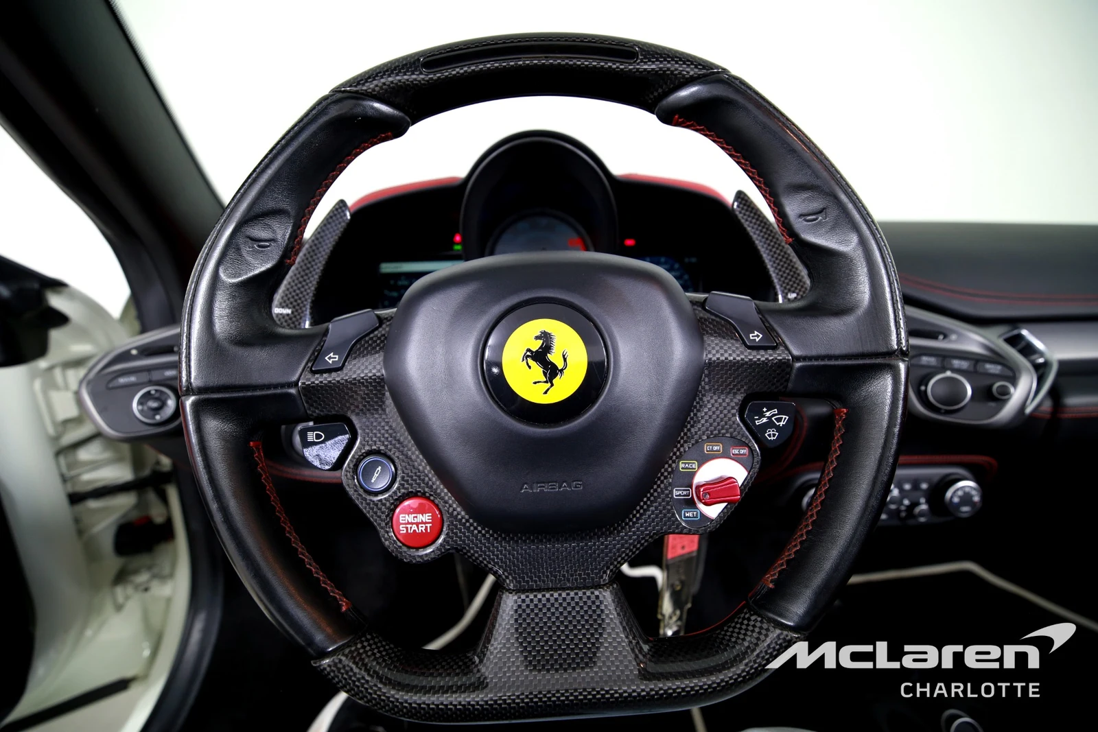 2014 Ferrari 458 Spider, 11/29