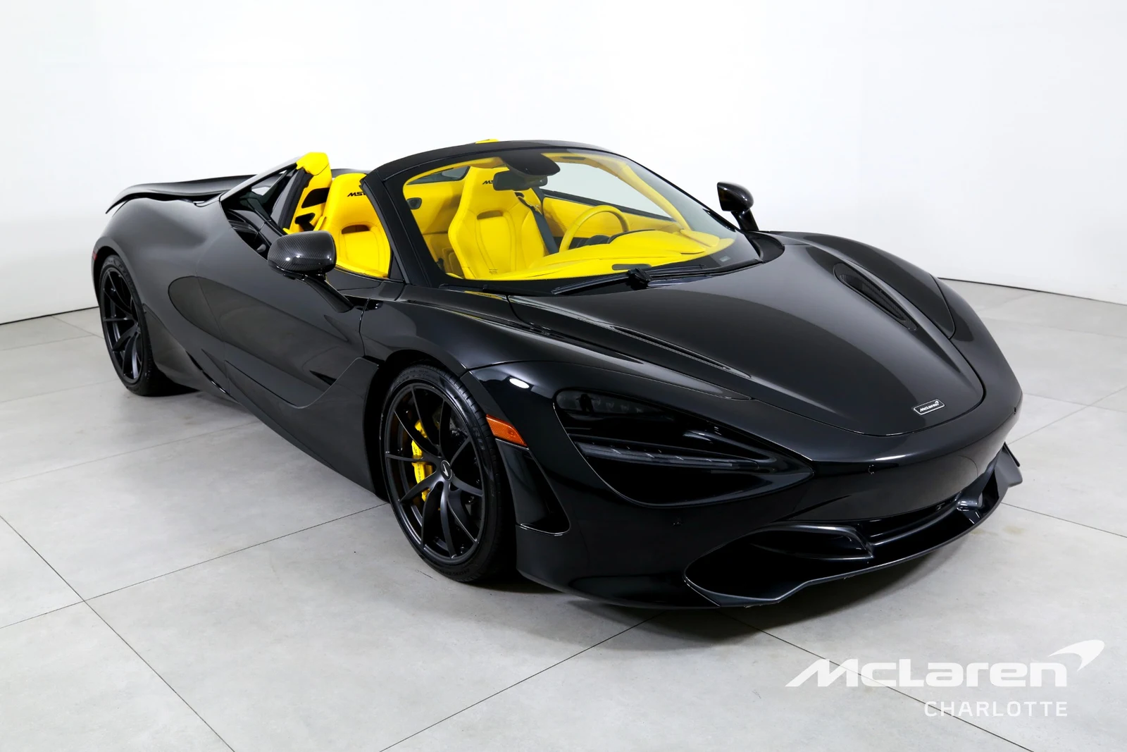 2022 McLaren 720S Spider Performance, 2/27