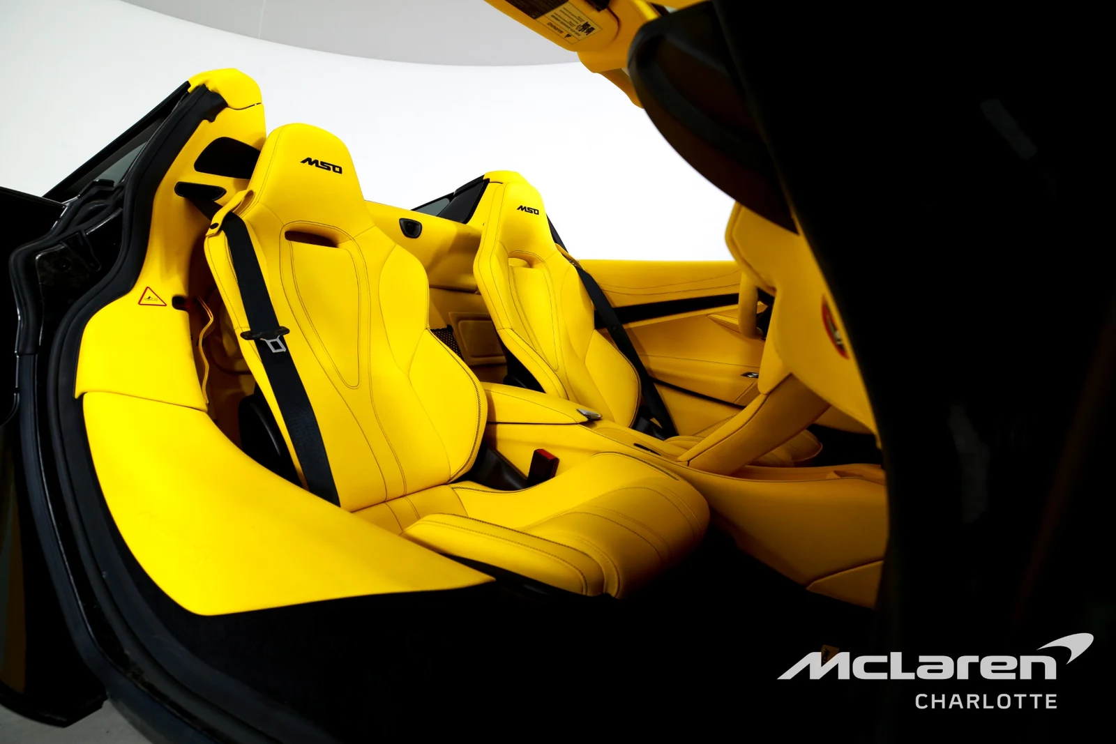 2022 McLaren 720S Spider Performance, 19/27