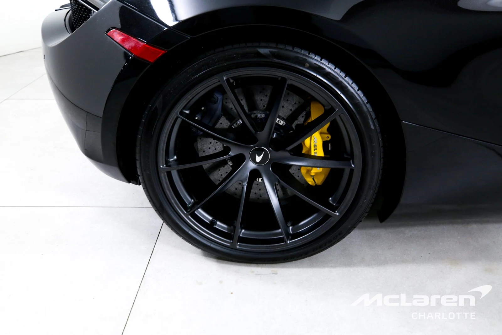 2022 McLaren 720S Spider Performance, 22/27
