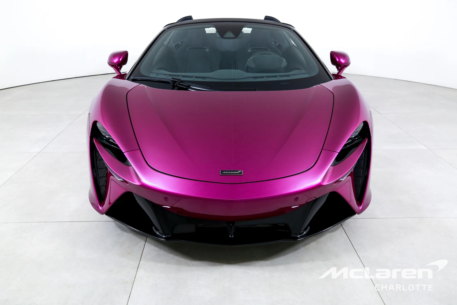 2026 McLaren Artura Spider, 3/28