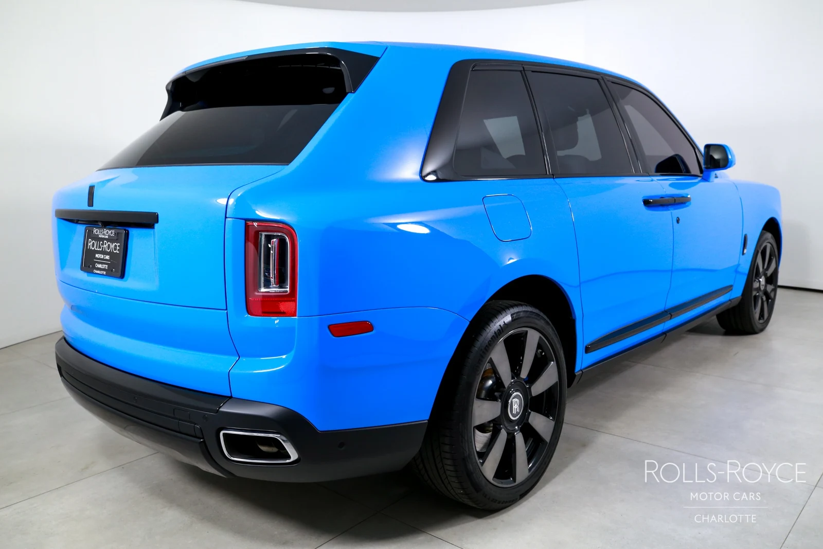 2023 Rolls-Royce Cullinan, 2/29