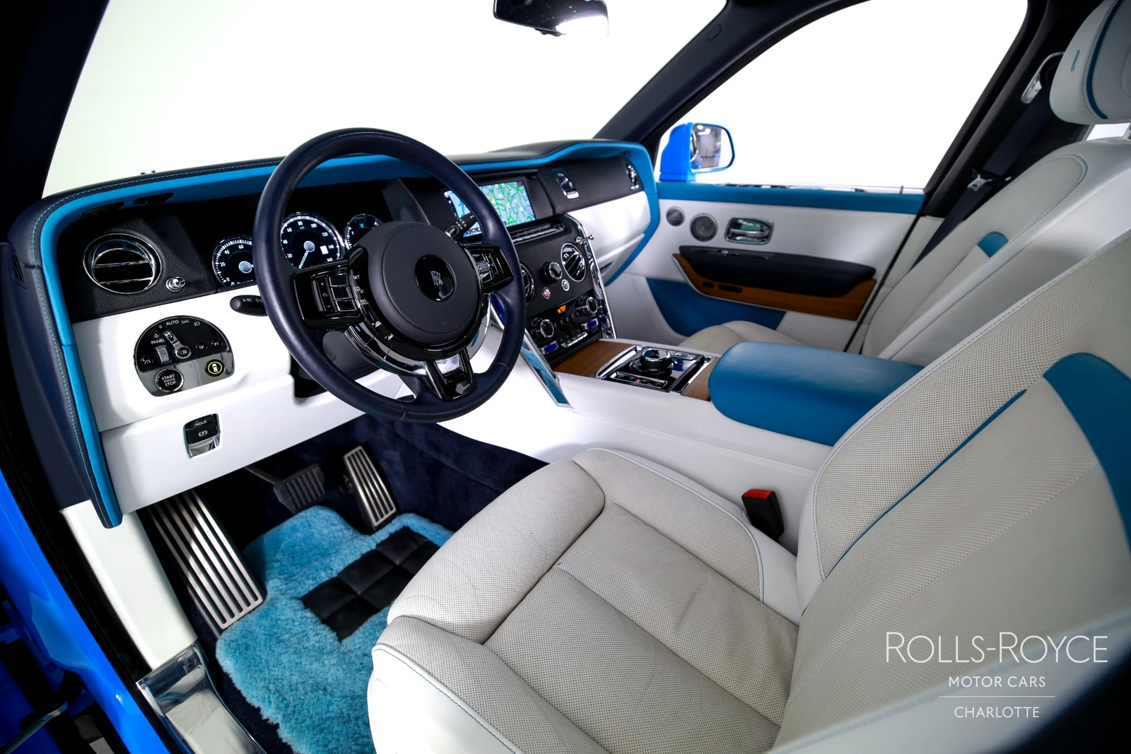 2023 Rolls-Royce Cullinan, 3/29