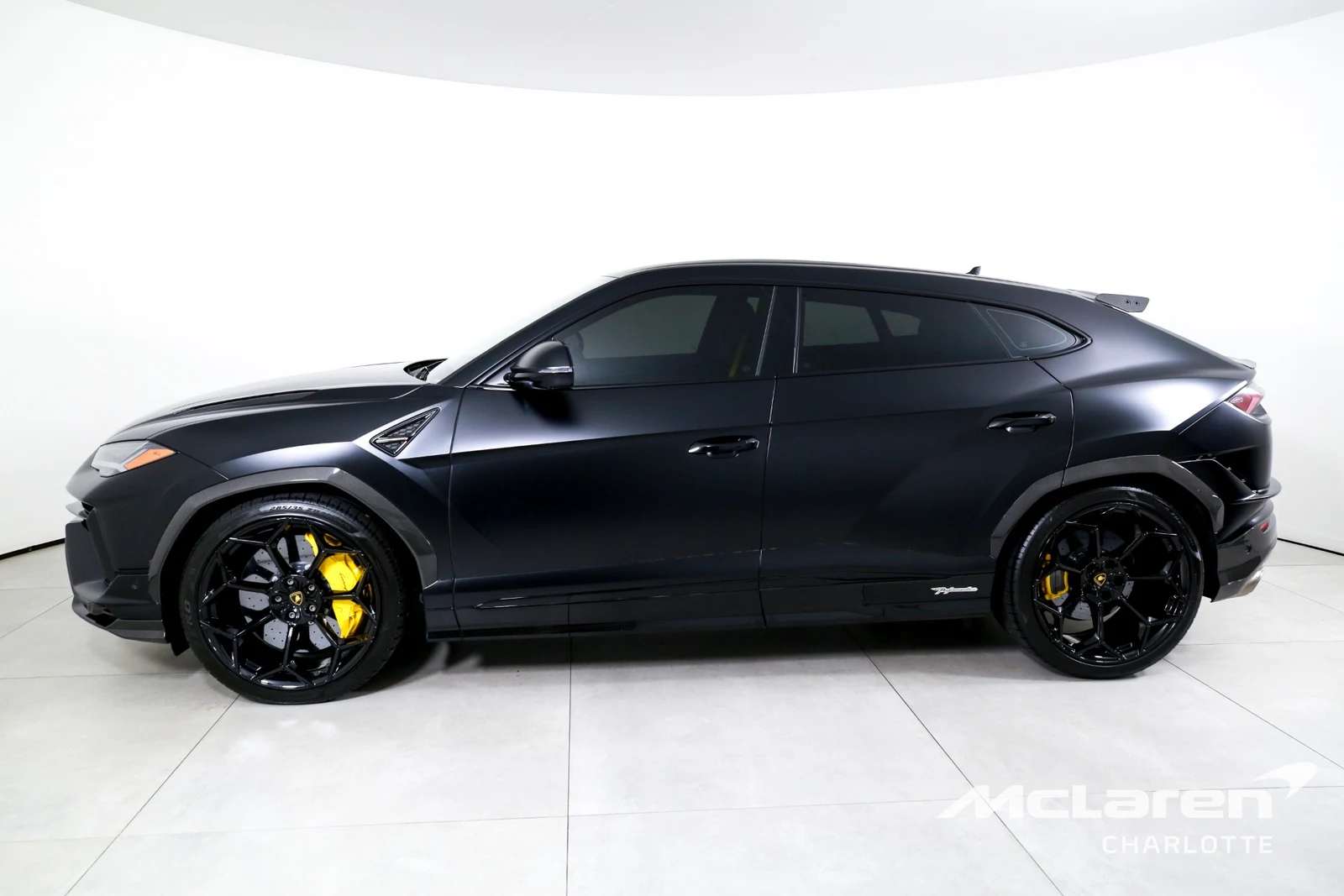 2024 Lamborghini Urus Performante, 3/29
