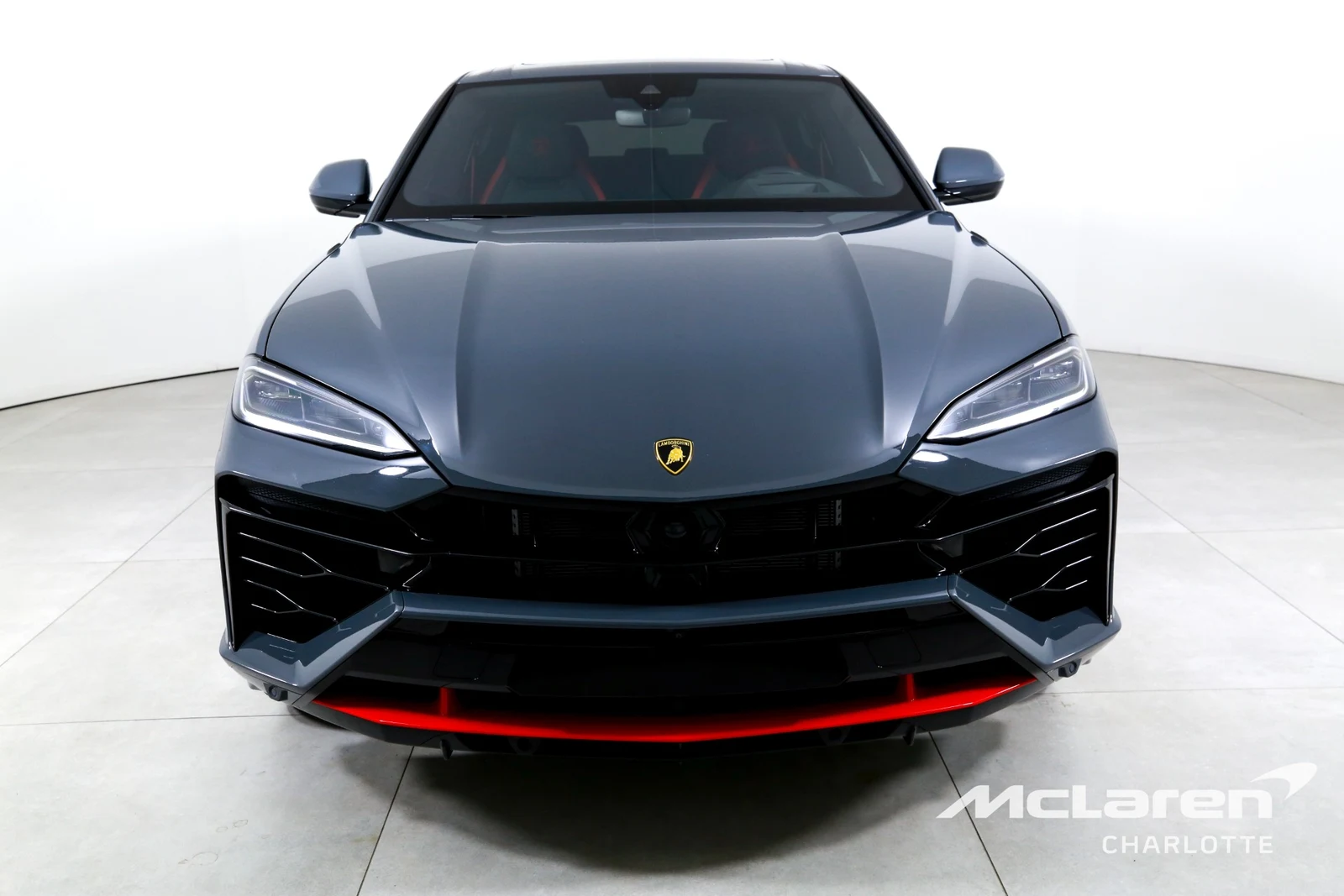 2025 Lamborghini Urus SE, 2/29