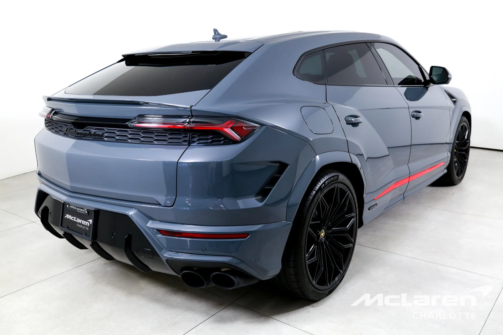 2025 Lamborghini Urus SE, 5/29