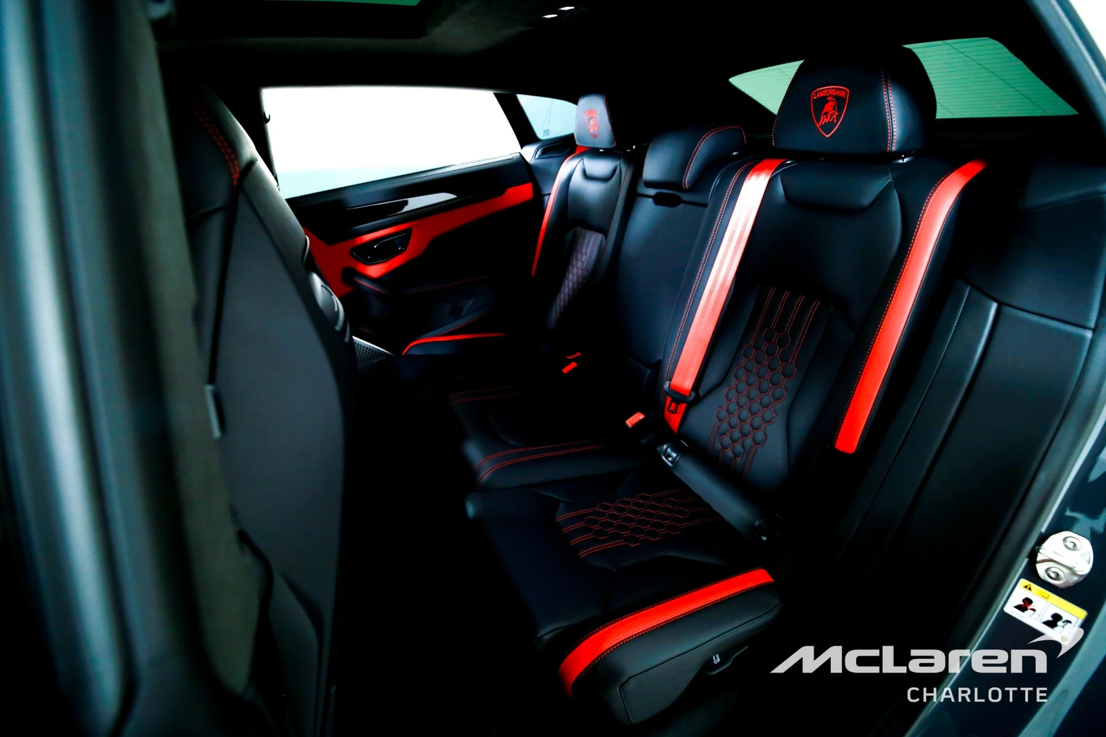 2025 Lamborghini Urus SE, 11/29
