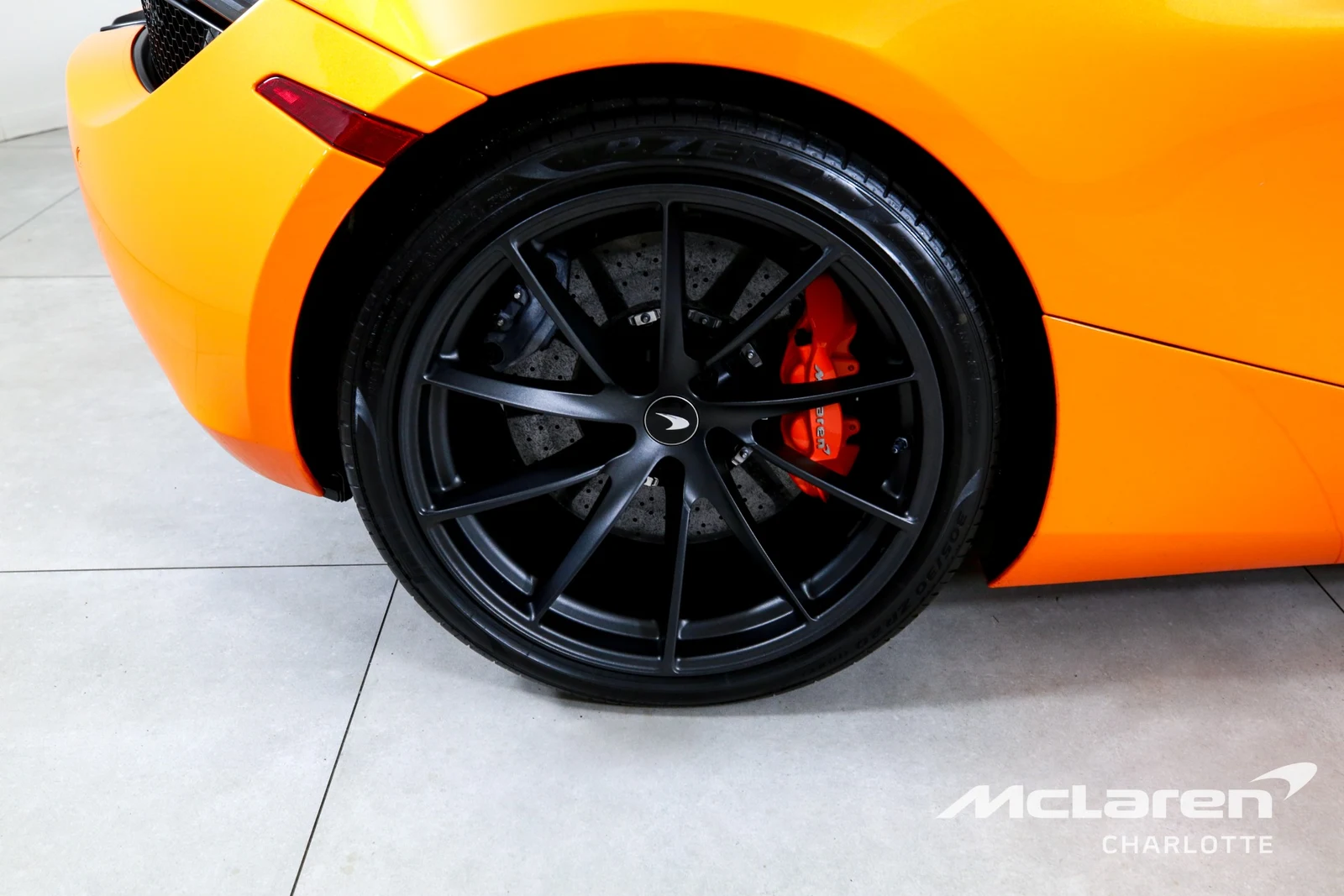 2020 McLaren 720S Spider Performance, 21/29
