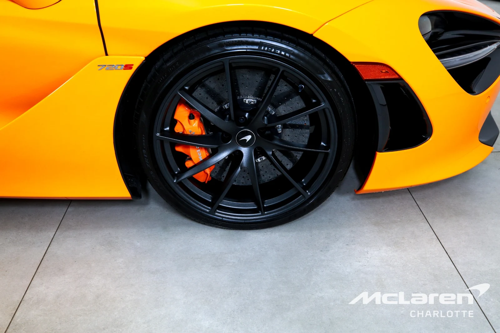 2020 McLaren 720S Spider Performance, 22/29