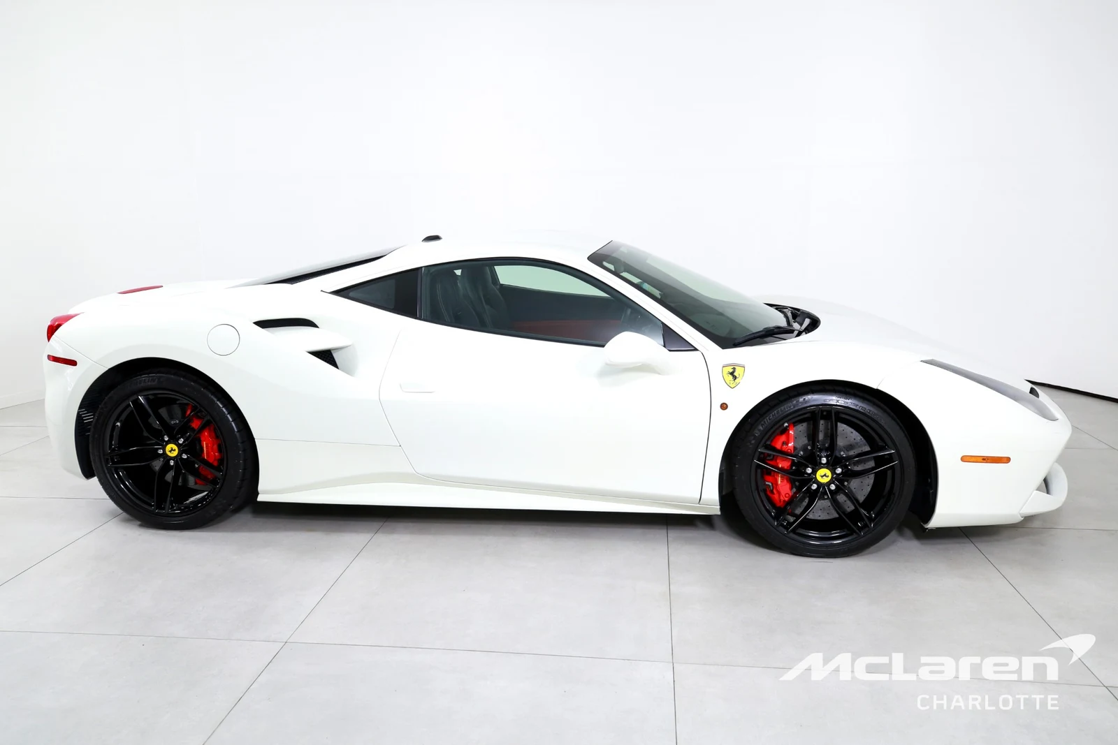 2019 Ferrari 488 GTB, 6/29