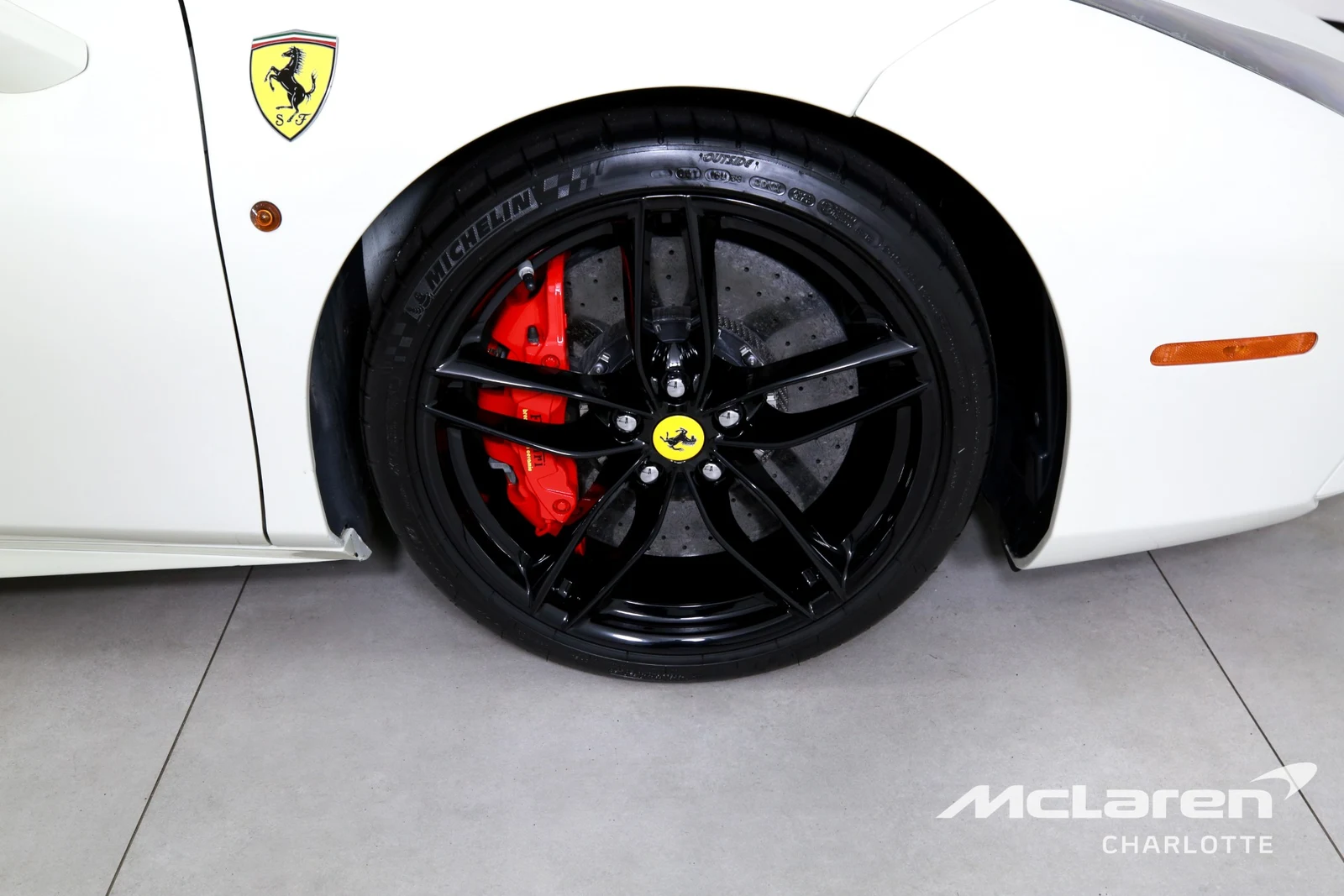 2019 Ferrari 488 GTB, 24/29