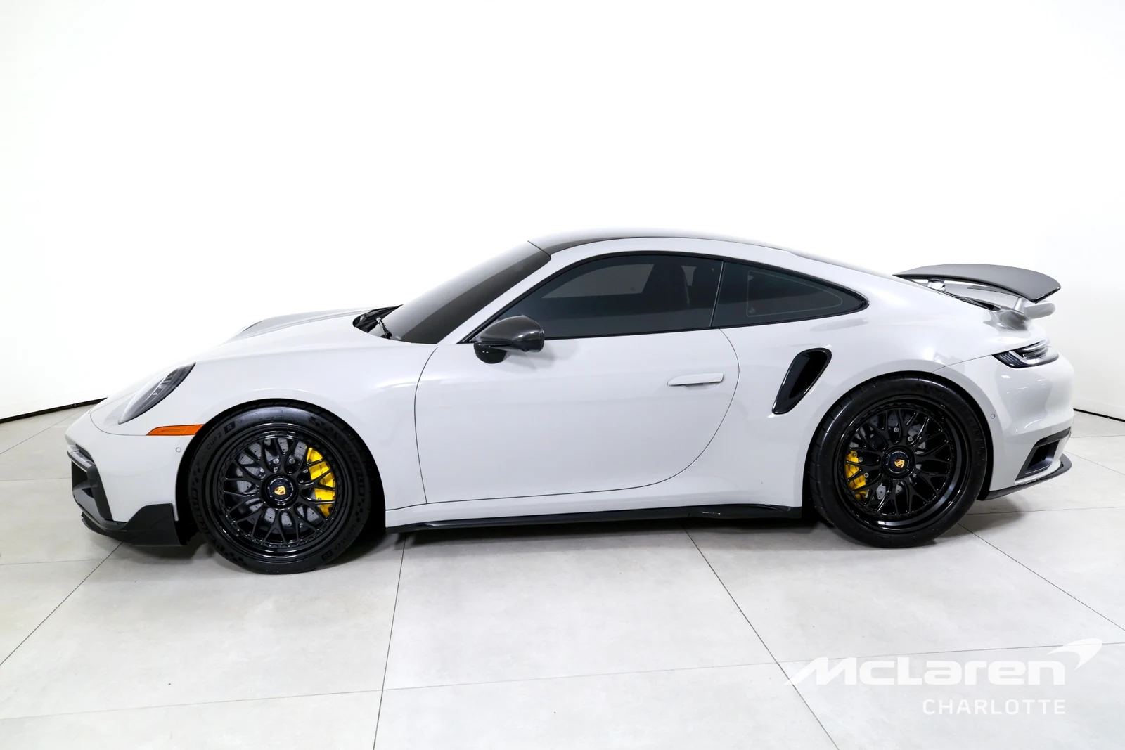 2025 Porsche 911 Turbo S, 2/29