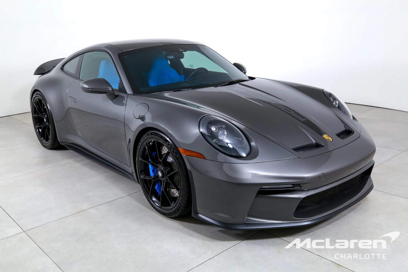2022 Porsche 911 GT3 Touring, 2/30