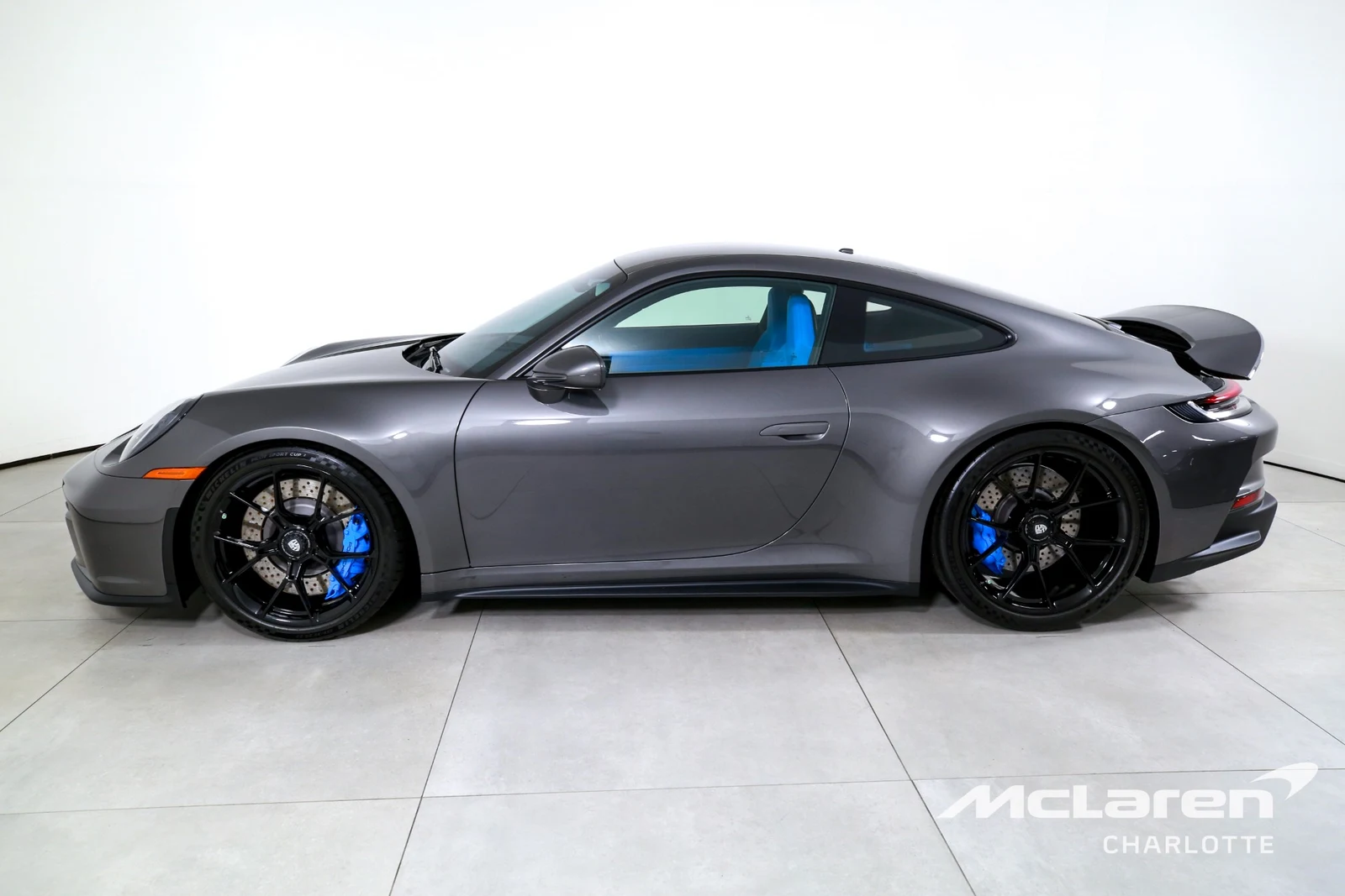 2022 Porsche 911 GT3 Touring, 4/30
