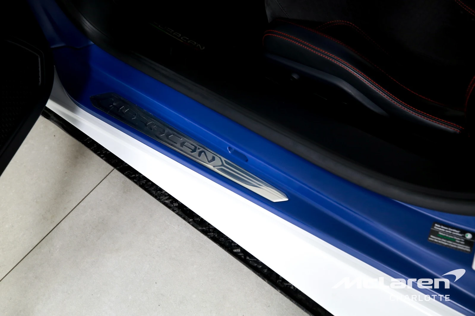 2017 Lamborghini Huracán LP 610-4 Avio, 14/30
