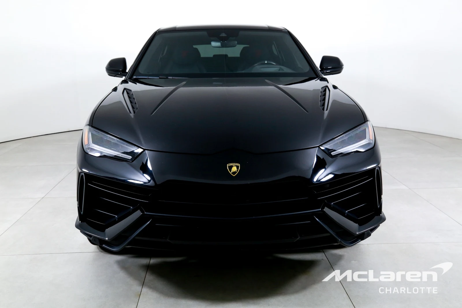 2024 Lamborghini Urus S, 2/30