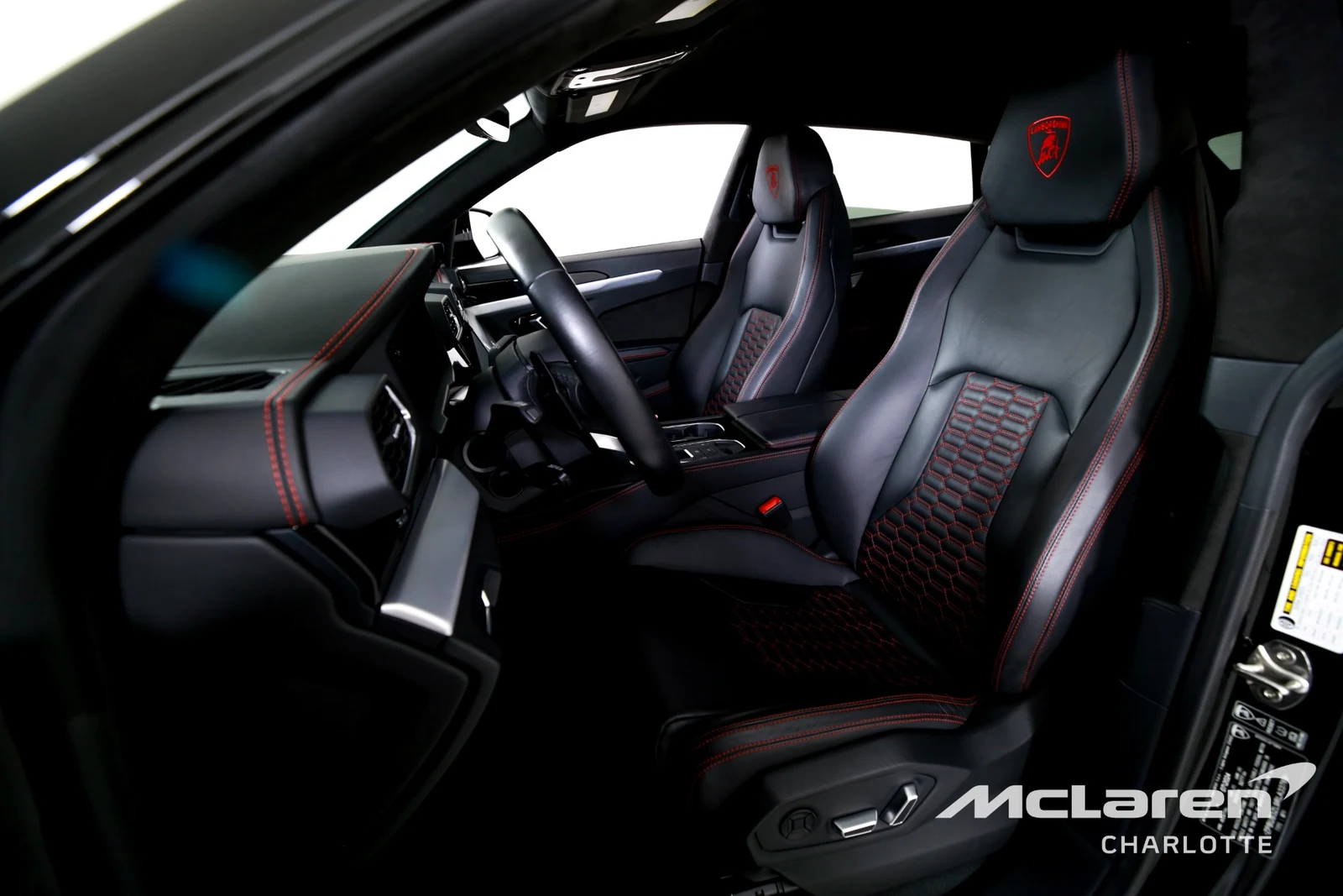 2024 Lamborghini Urus S, 7/30